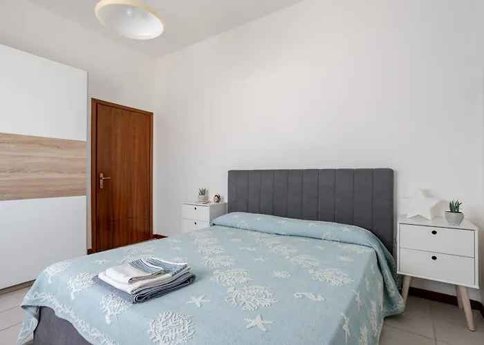 Jesolo Centro Piazza Drago Appartamento Vicino Al Mare Apartman Lido di Jesolo